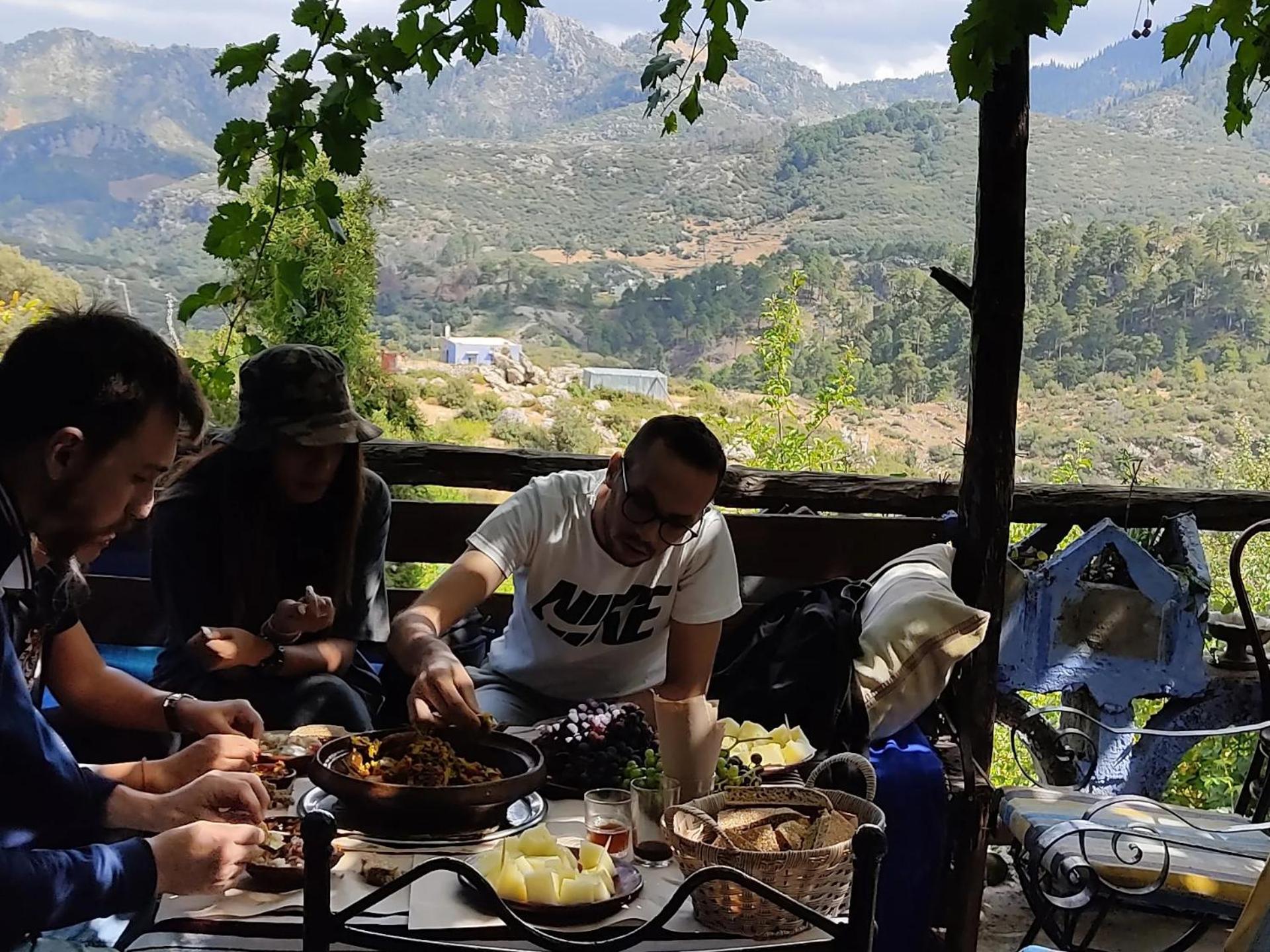 Gite De Montagne Azilane Chefchaouen Buitenkant foto